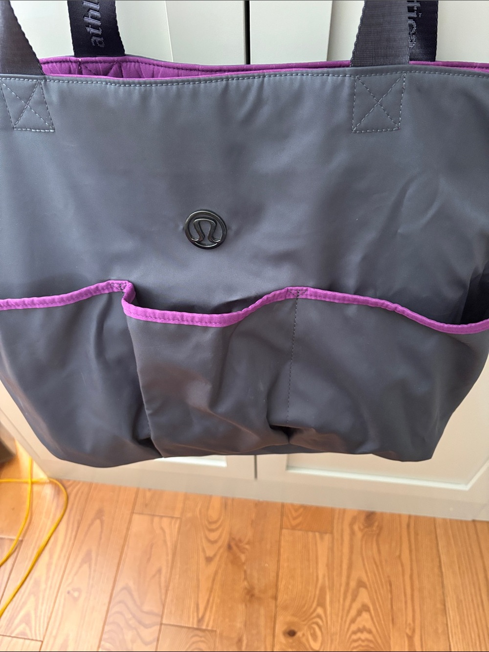 Lululemon Totally Totastic Reversible Tote. - Picture 3 of 4